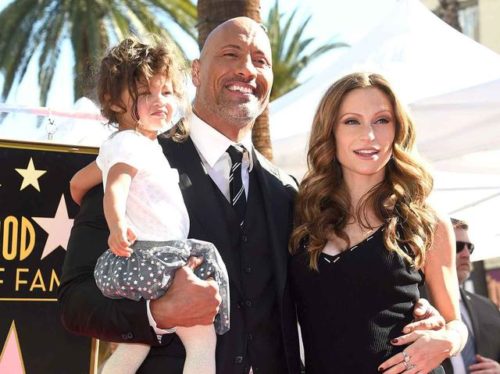 ドウェインジョンソンの年収が超スゴイ 結婚 子供 筋トレ方法や食事などのプライベートを徹底調査 ほのぼのニュース